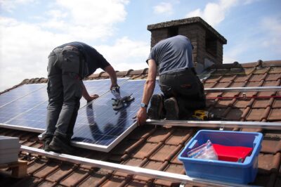 Off-Grid Solar Solutions for Small Businesses – A Comprehensive Guide