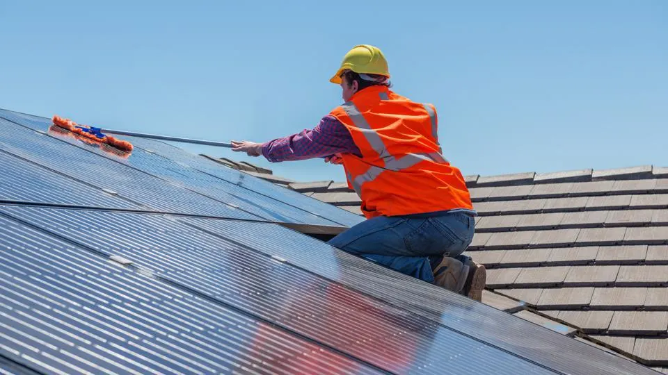 Commercial Solar Panel Maintenance