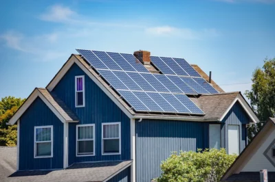 Commercial Solar Backup vs. Generators: Are Small Businesses Making the Wrong Choice?